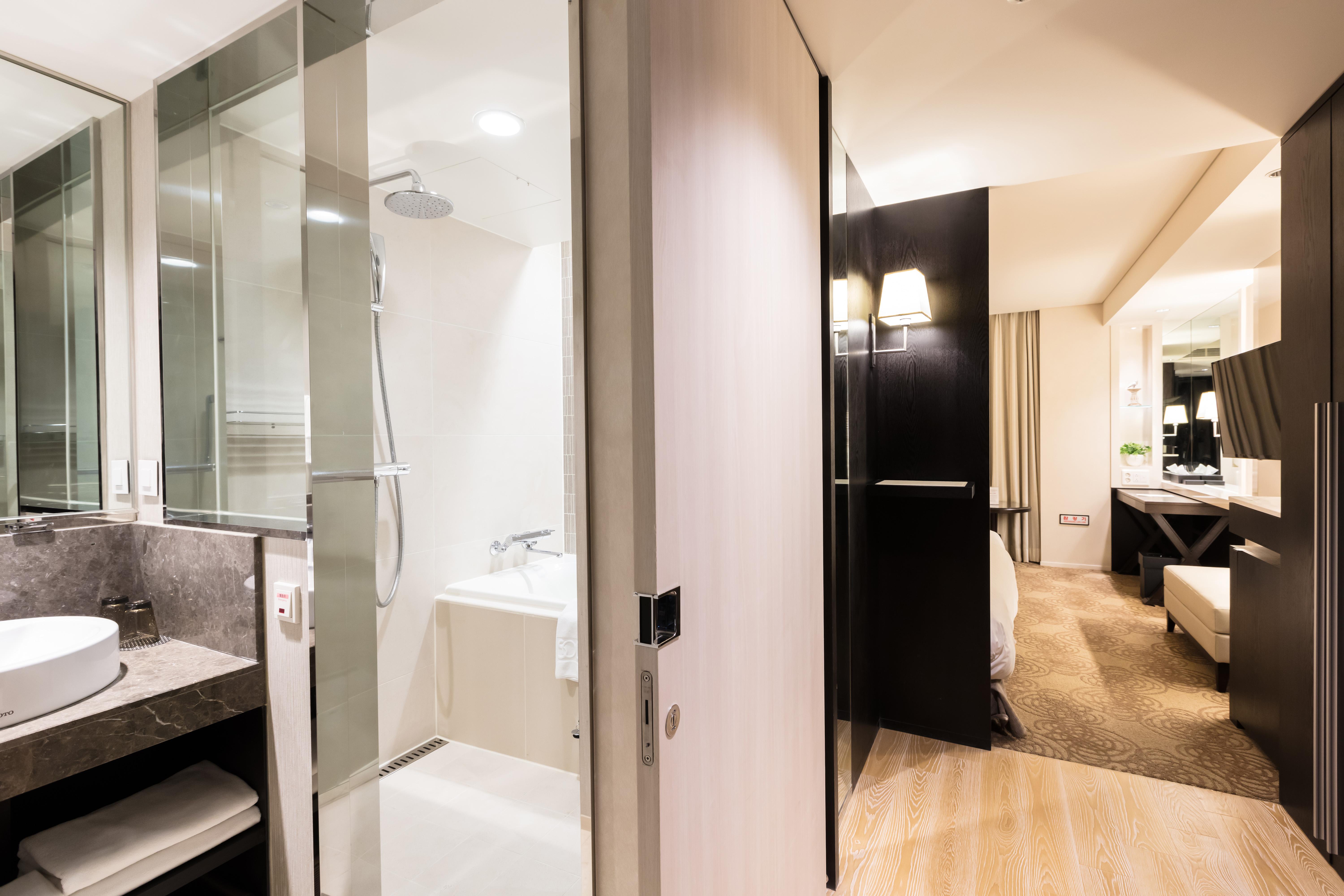 Solaria Nishitetsu Hotel Seoul Myeongdong Dış mekan fotoğraf