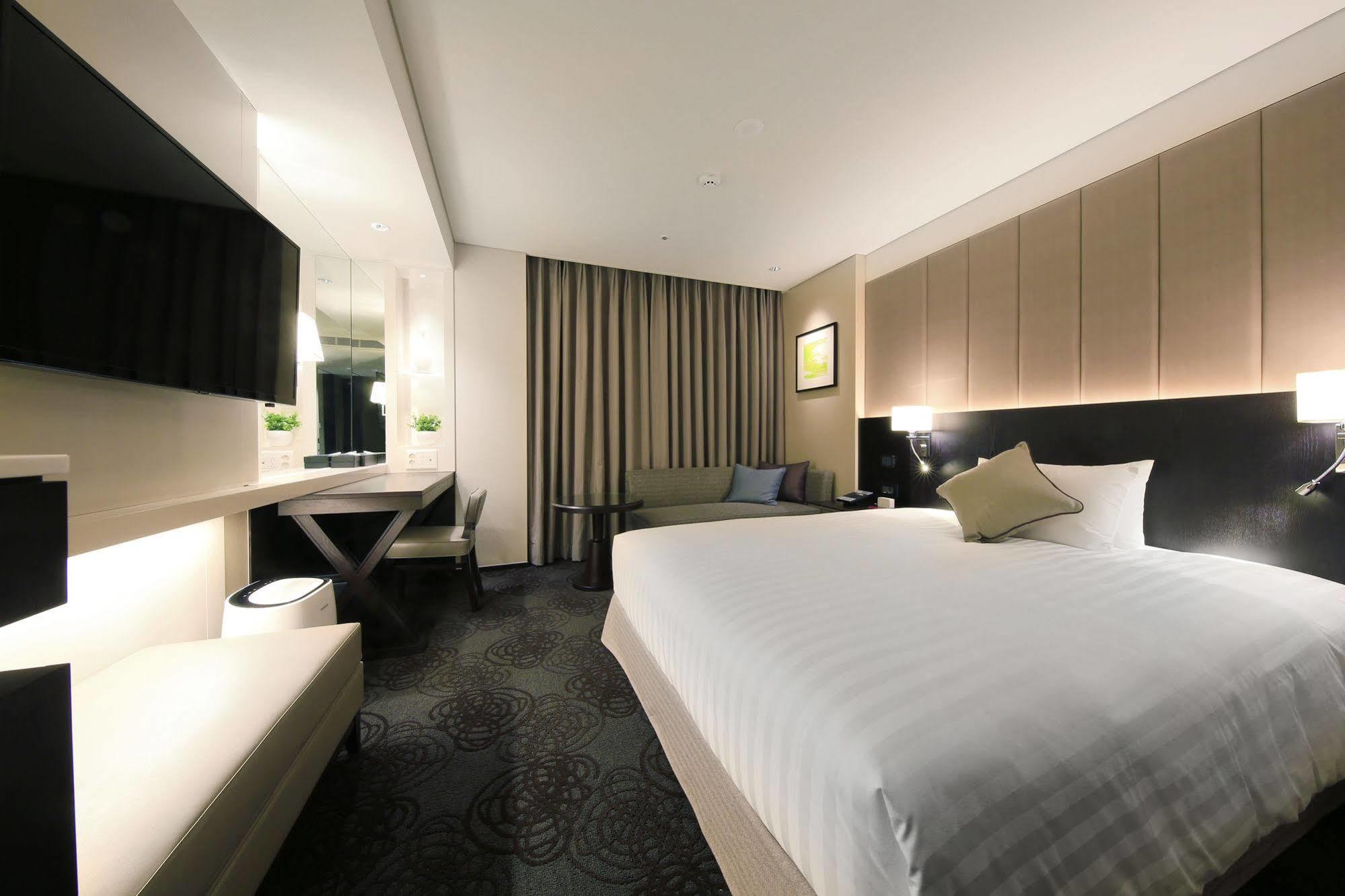 Solaria Nishitetsu Hotel Seoul Myeongdong Dış mekan fotoğraf