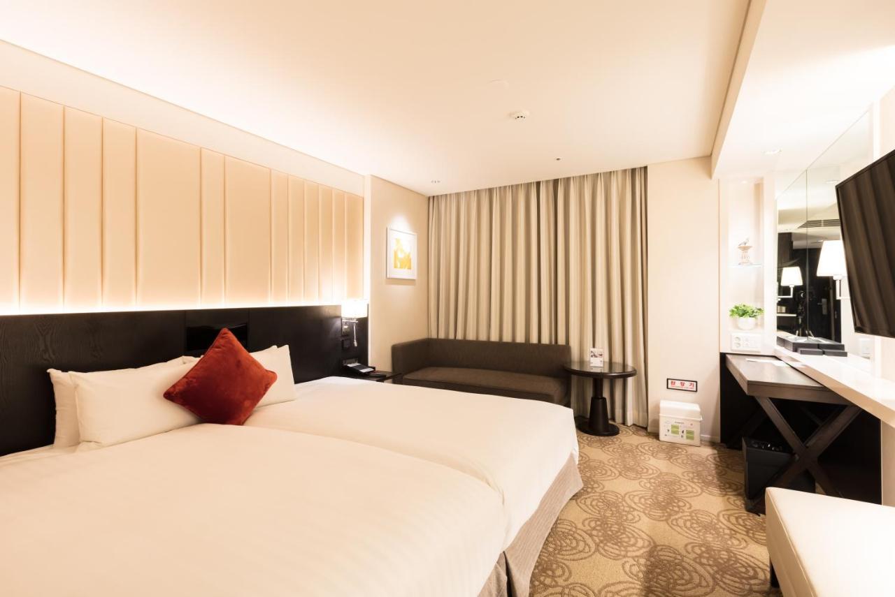 Solaria Nishitetsu Hotel Seoul Myeongdong Dış mekan fotoğraf